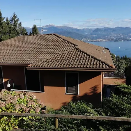 La Bella Vista Penthouse Stresa